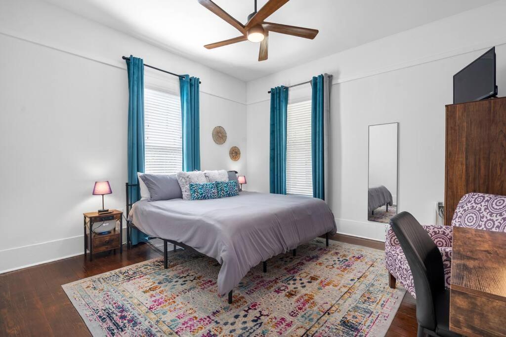 Vineyard Cottage-Pet Friendly & Walk To Oaklawn! ฮอตสปริงส์ ภายนอก รูปภาพ
